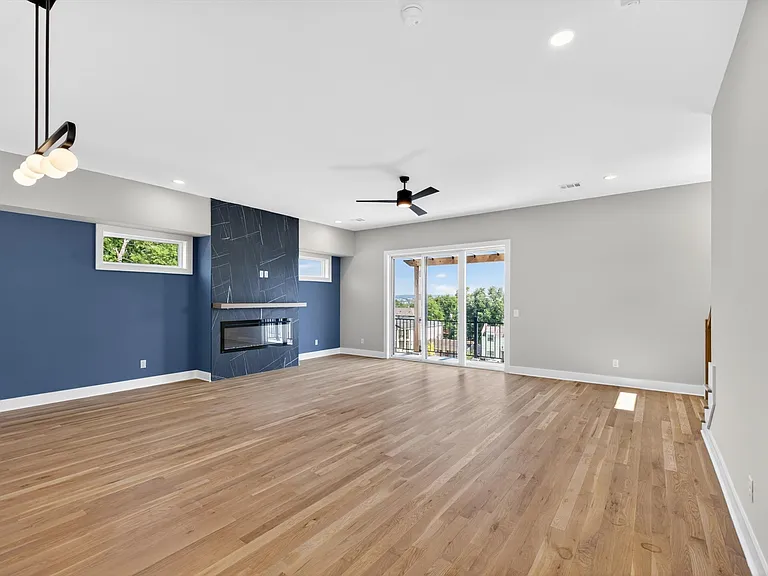 5915 Maxon Ave #B — Photo 49
