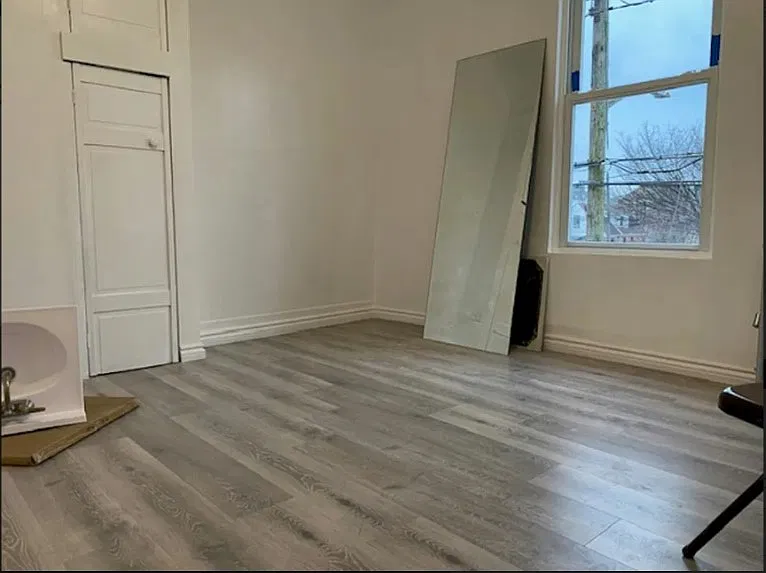 3901 Avenue D — Photo 2