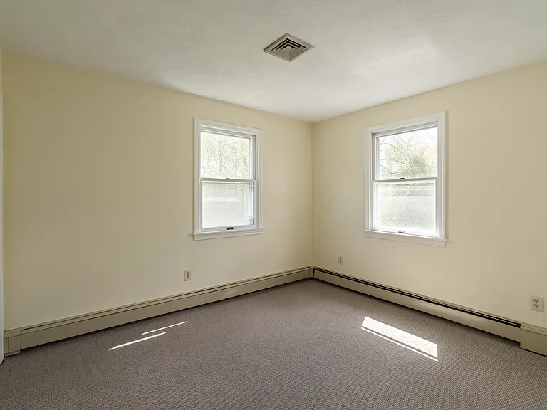 99 Garfield Ave #1 — Photo 20