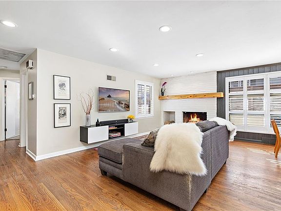 5th image of 7405 Canterbury St