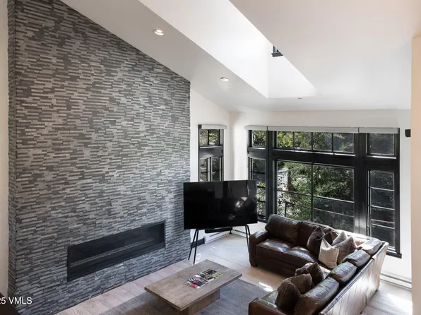 59 Meadow Ln #5-C, Avon, CO 81620