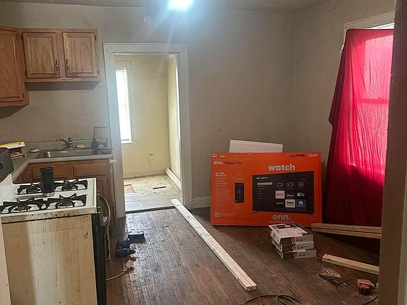 4th image of 202-204 S Princeton Ave