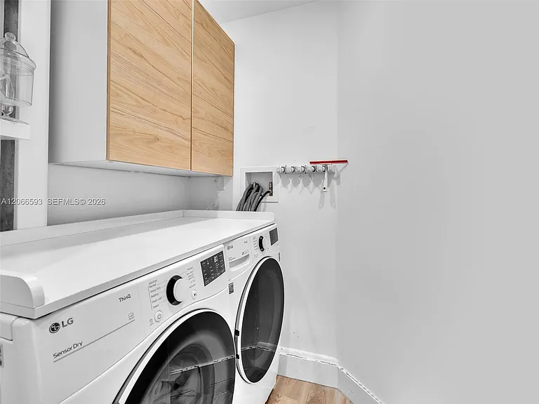 4807 SW 34th Ave — Photo 19