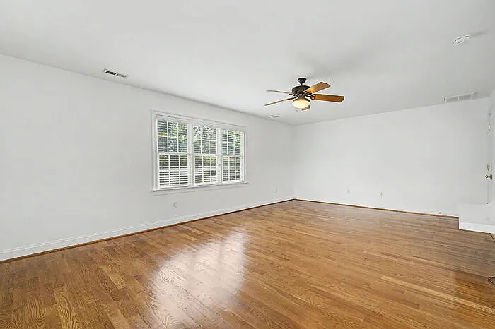 11000 Ellis Meadows Ln — Photo 32