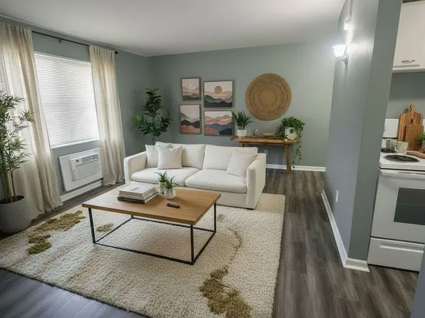 300 Forest Park Dr APT 106, Dayton, OH 45405