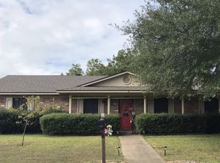309 Crockett Ln, Hewitt, TX 76643