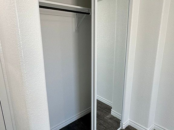 5th image of 4313 San Joaquin Ave #2