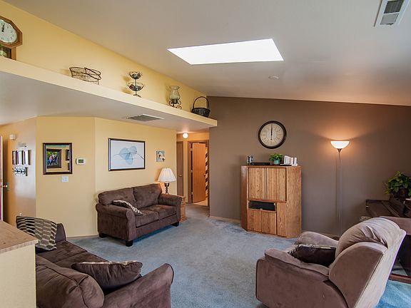 3rd image of 7707 Wrigley Dr