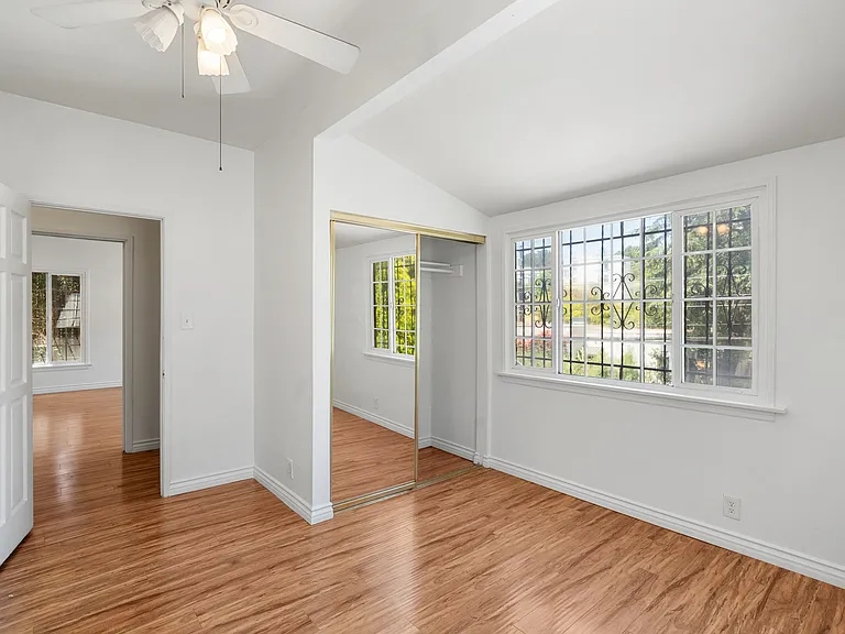 3226 Griffith Park Blvd #1 — Photo 16