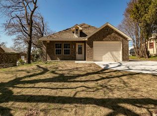 2915 Ross Ave, Fort Worth, TX 76106