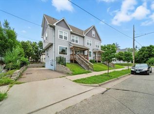 600 32nd St W #4, Minneapolis, MN 55408