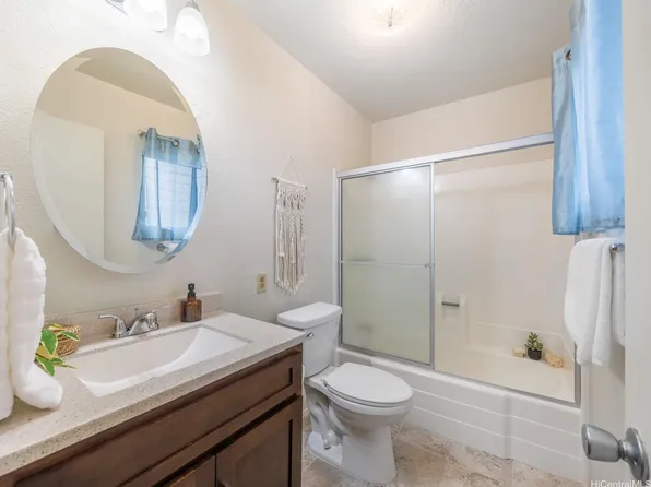 94-337 Makapipipi St #A, Mililani, HI 96789