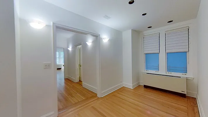 Rented by Douglas Elliman | media 14