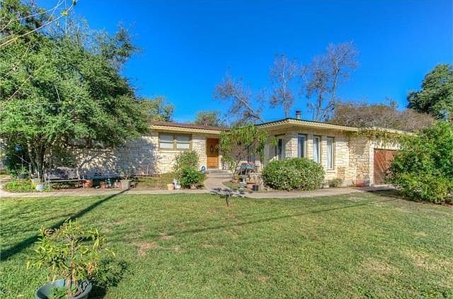 1st image of 11512 Oakwood Dr