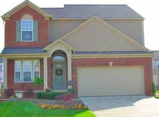 19147 Pembridge St, Macomb, MI 48042