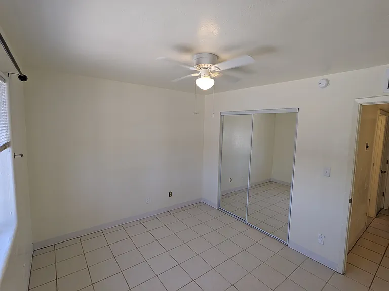 201 W Kentucky St #3 — Photo 14