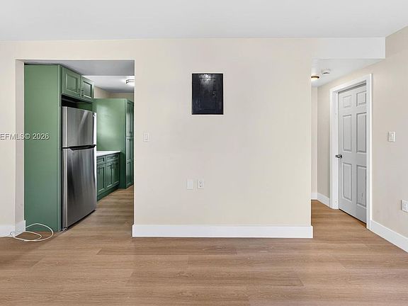5th image of 555 NW 94th St #1A