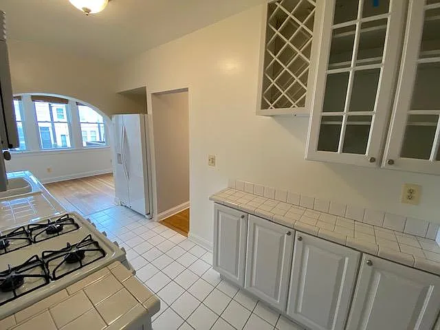 1524 D St NE — Photo 8