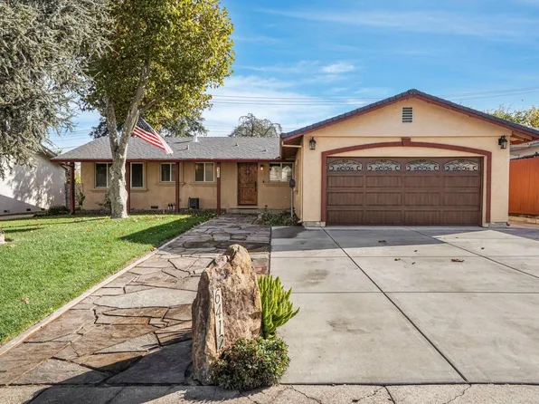 6412 Matterhorn Dr, Sacramento, CA 95842