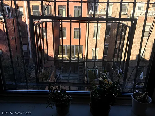 Rented by Living New York | media 8