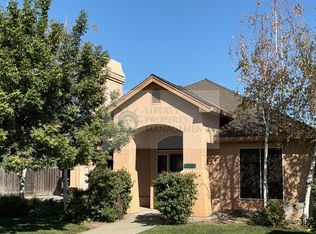 1716 Heartnut Way, Hughson, CA 95326