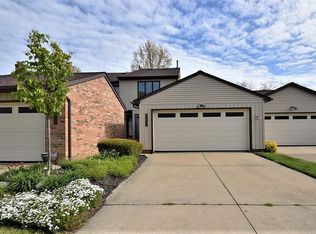 2411 Bunker Ln APT B, Willoughby, OH 44094