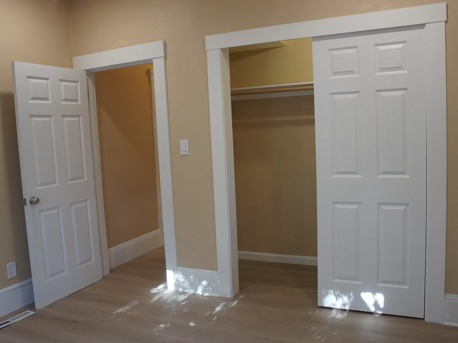 2 bed, 2200 sqft, $4,250 — Photo 4