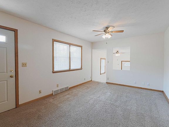 3rd image of 1338 Otoe St