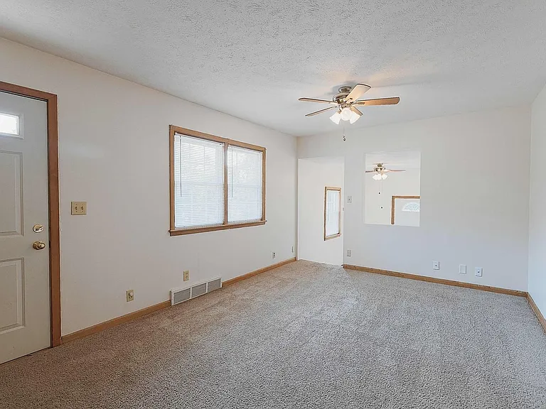 1338 Otoe St — Photo 3