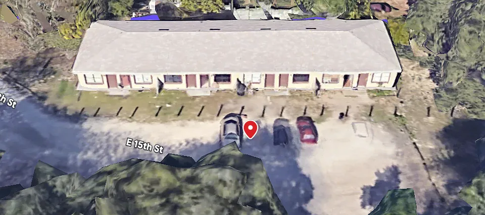 Highland Woods Apartments