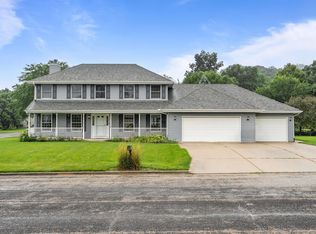 601 Fair Park Dr, Oregon, IL 61061