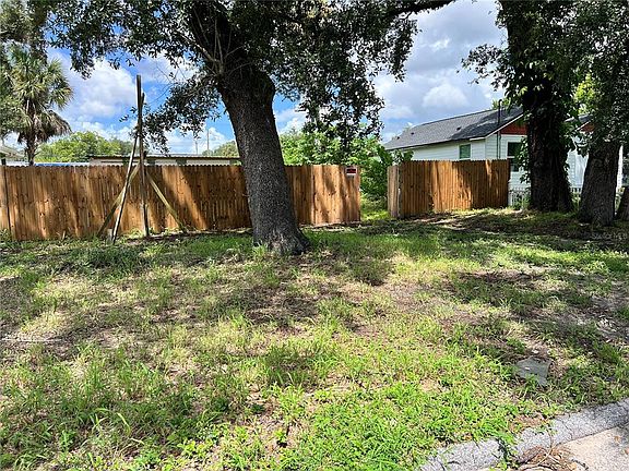 4th image of 8508 N 9TH STREET LOT 13