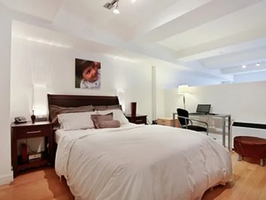 Sold by Citi Habitats | media 36