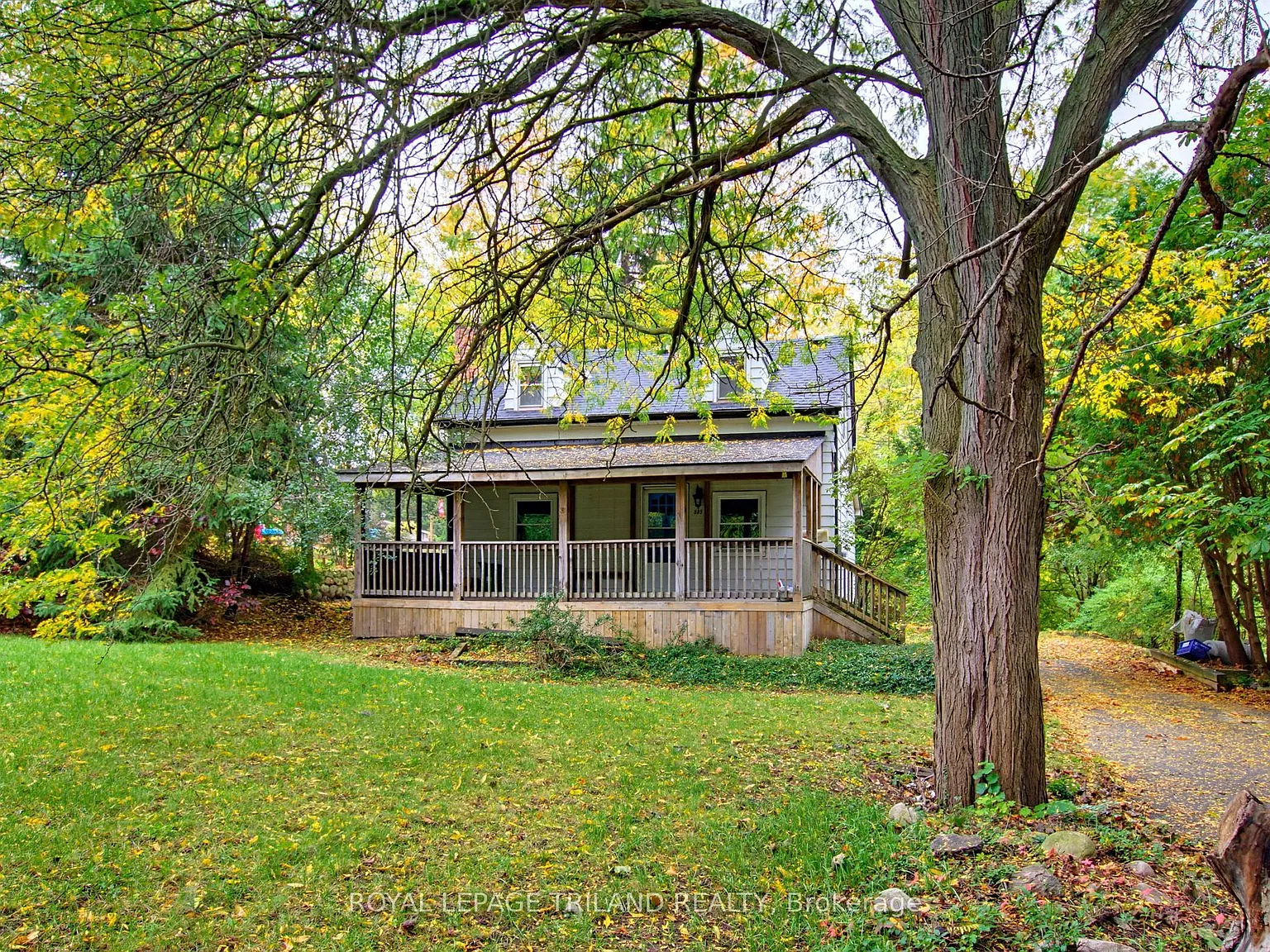 3 bed, $2,300 — Photo 2