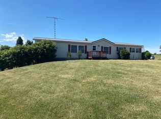 6949 Mayville Rd, Marlette, MI 48453