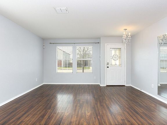 4th image of 3931 Torey Mesquite