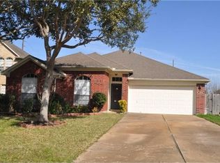 15310 Inks Lake Dr, Sugar Land, TX 77498