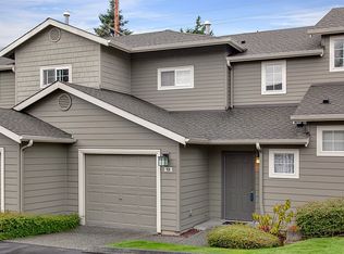 1430 W Casino Rd APT 13, Everett, WA 98204