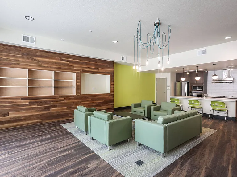 Arroyo Village Apartments — Photo 9