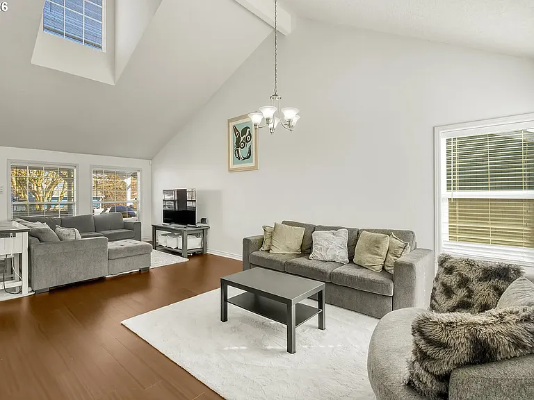 5455 NW 180th Pl — Photo 9