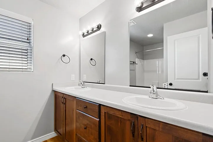 1706 E Honeycomb Dr — Photo 10