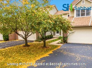 105 Montpelier Cir, Rochester, NY 14618