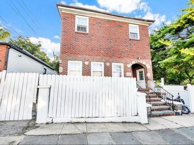 (Undisclosed Address), Yonkers, NY, 10703