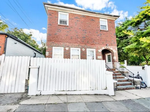 (undisclosed Address), Yonkers, NY 10703