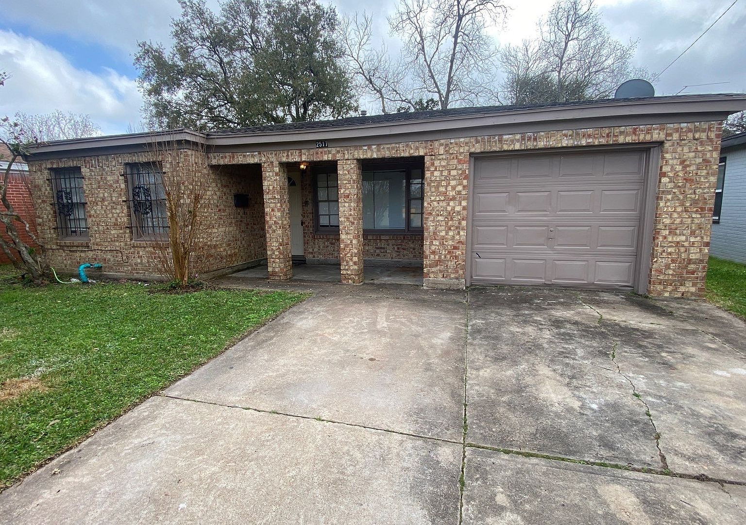 2517 Jackson St, La Marque, TX 77568 Zillow