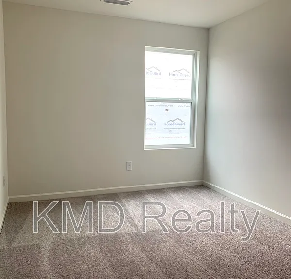 4917 Staffordshire Ln — Photo 8