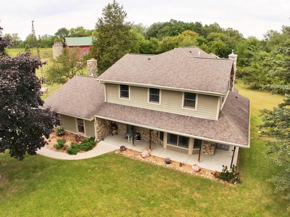 283 St Augustine ROAD, Colgate, WI 53017