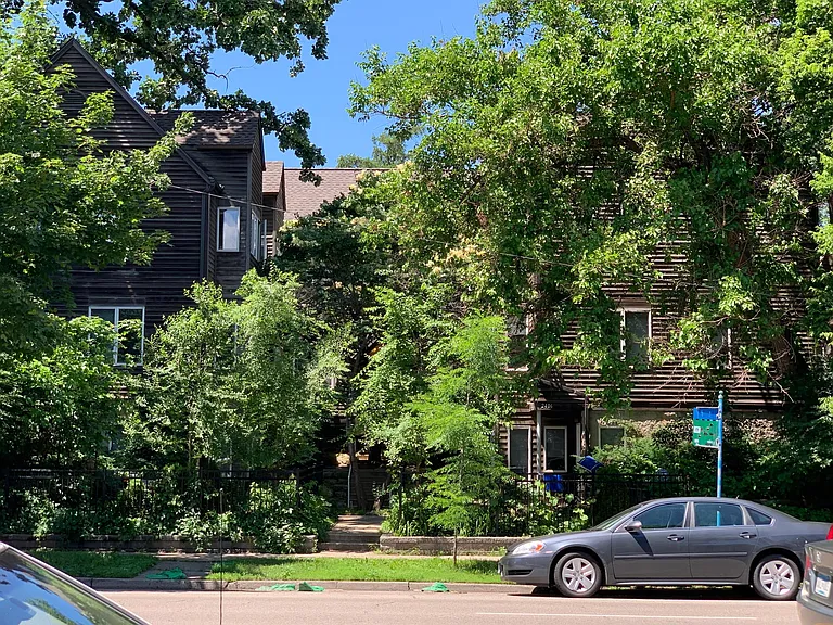 2414 Lyndale Ave S — Photo 1