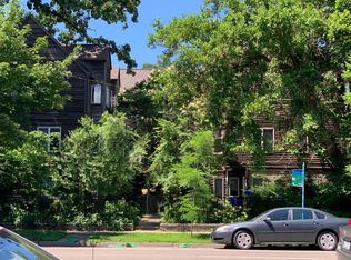 2406 Lyndale Ave S, Minneapolis, MN 55405