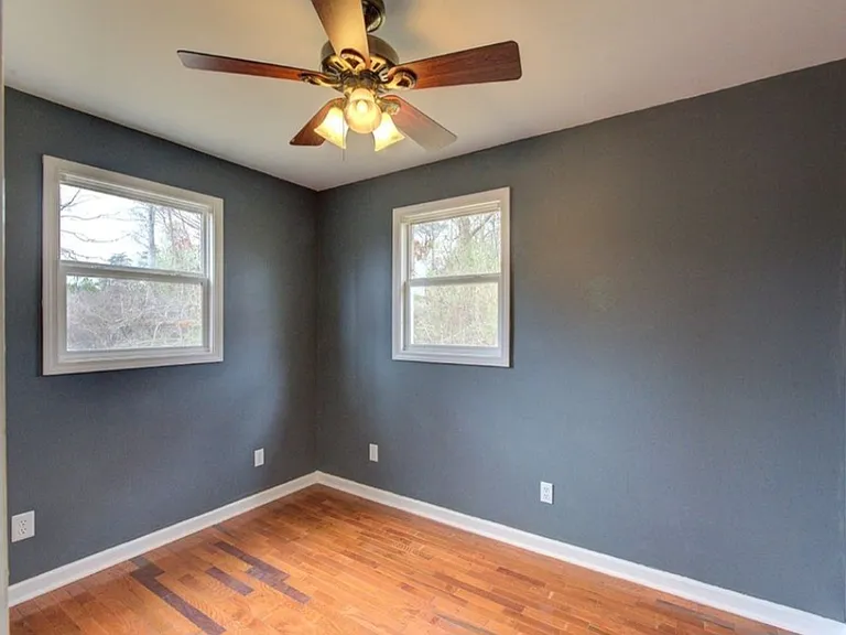 325 Rock Quarry Rd — Photo 9